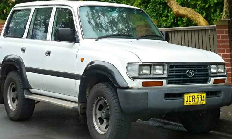 این نسخه خاص لندکروزر، ۲ باک سوخت دارد!