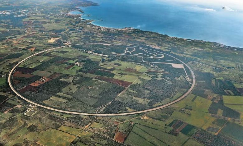 تصادف بوگاتی با سرعت ۴۰۰ کیلومتر بر ساعت / وقتی «ناردو» به جهنم تبدیل شد