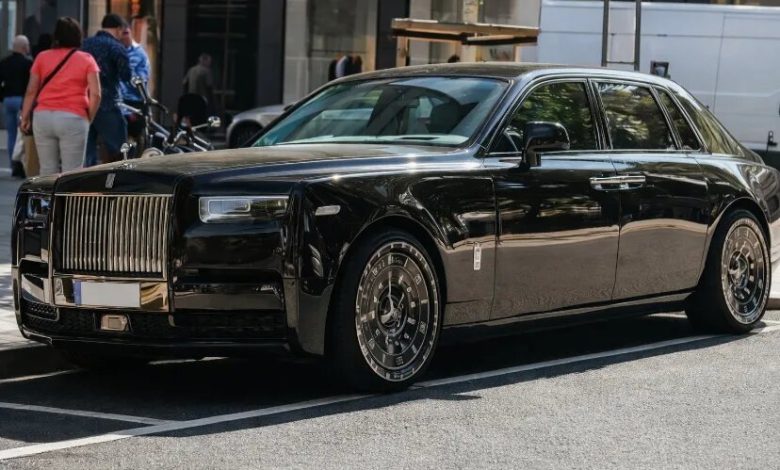 واقعی است یا هوش مصنوعی؟ / رینگ‌های این رولزرویس ساعت رولکس است