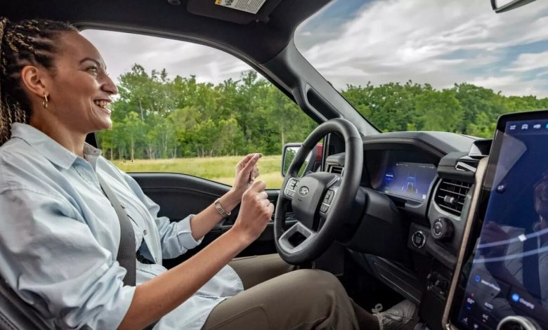 رانندگی بدون دست عادی می‌شود